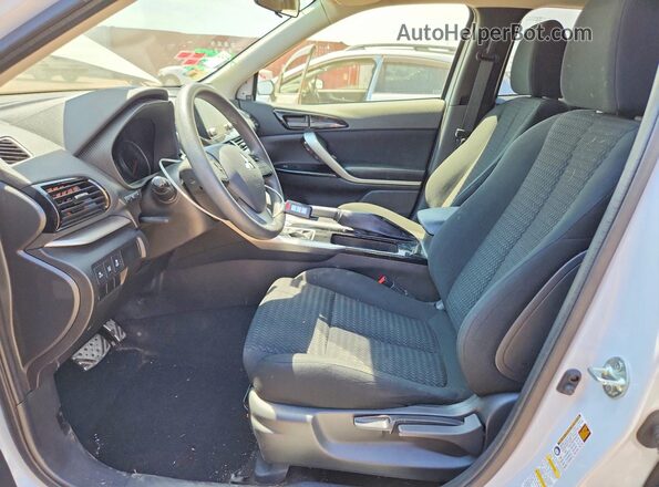JA4ATVAA0RZ003239 2024 MITSUBISHI ECLIPSE White Սալոնի դիմացի տեսք