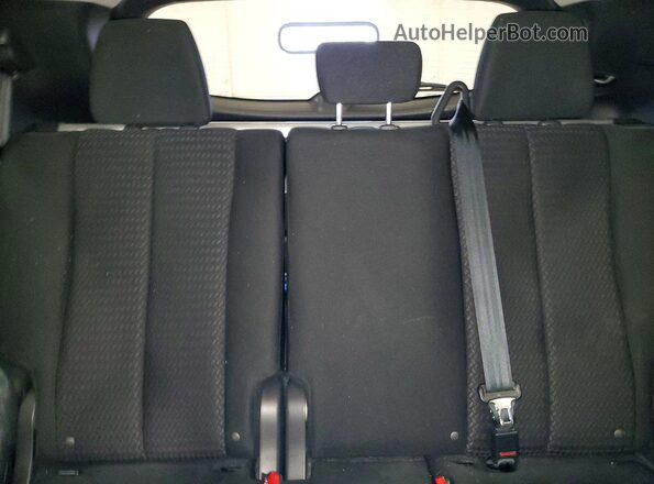 JA4ATVAA7PZ001906 2023 MITSUBISHI ECLIPSE Red Vista de los asientos traseros