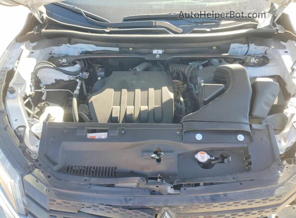 JA4ATVAAXPZ005187 2023 MITSUBISHI ECLIPSE White Widok komory silnika