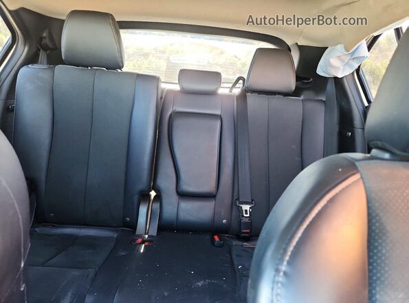 JA4ATWAA5RZ026750 2024 MITSUBISHI ECLIPSE Silver Vista de los asientos traseros