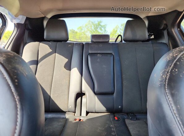 JA4ATWAA6RZ042813 2024 MITSUBISHI ECLIPSE Black Vista de los asientos traseros