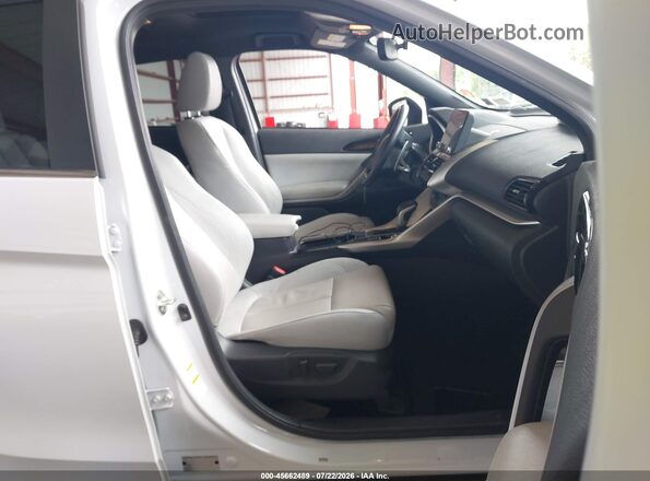 JA4ATWAA7PZ006187 2023 MITSUBISHI ECLIPSE CROSS White Вид салону спереду