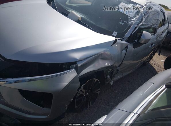 JA4ATWAA7TZ014476 2026 MITSUBISHI ECLIPSE CROSS Silver Widok z przodu