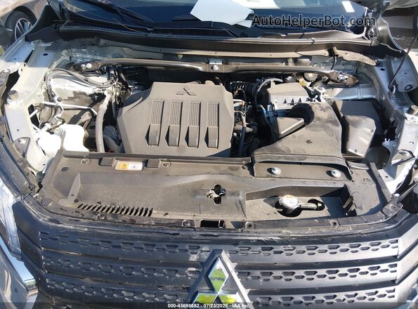 JA4ATWAA7TZ014476 2026 MITSUBISHI ECLIPSE CROSS Silver Widok z tyłu