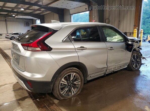 JA4ATWAAXTZ003858 2026 MITSUBISHI ECLIPSE Silver Задня права чверть