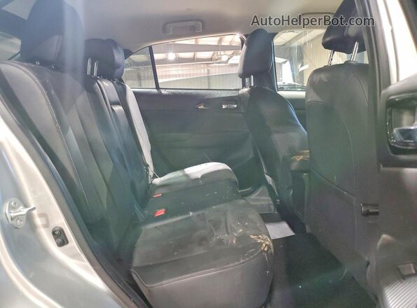 JA4ATWAAXTZ003858 2026 MITSUBISHI ECLIPSE Silver Вид задньої частини салону