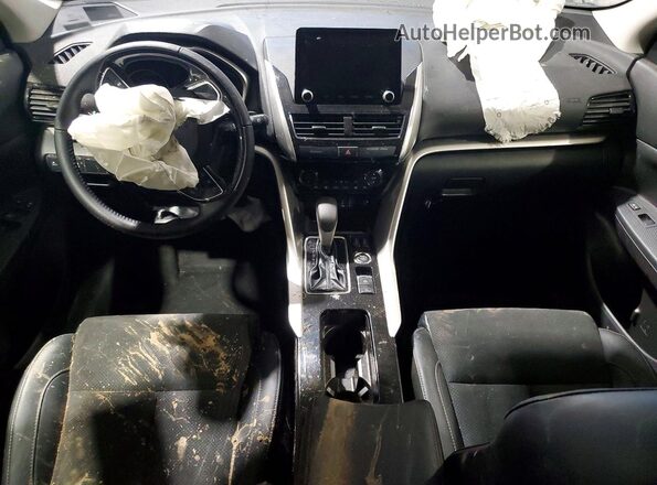 JA4ATWAAXTZ003858 2026 MITSUBISHI ECLIPSE Silver Вид панелі приладів