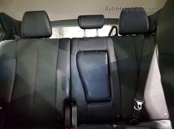 JA4ATWAAXTZ003858 2026 MITSUBISHI ECLIPSE Silver Вид задніх сидінь