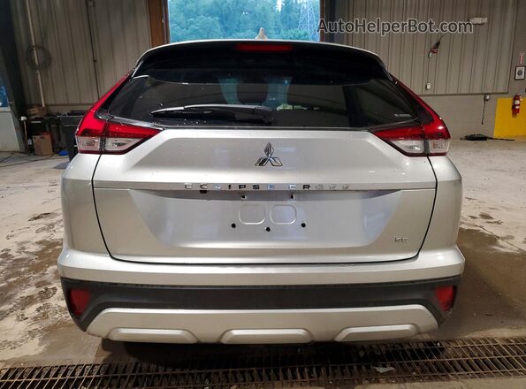 JA4ATWAAXTZ003858 2026 MITSUBISHI ECLIPSE Silver Вид ззаду