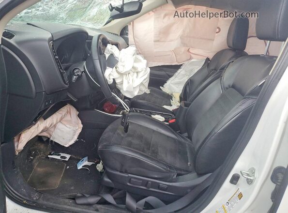 JA4AZ3A31LZ003228 2020 MITSUBISHI OUTLANDER White წინა სალონის ხედი