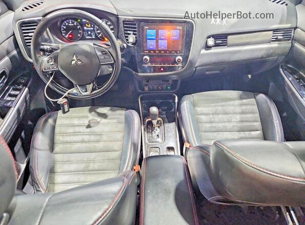 JA4AZ3A32LZ040708 2020 MITSUBISHI OUTLANDER Silver წინა პანელის ხედი