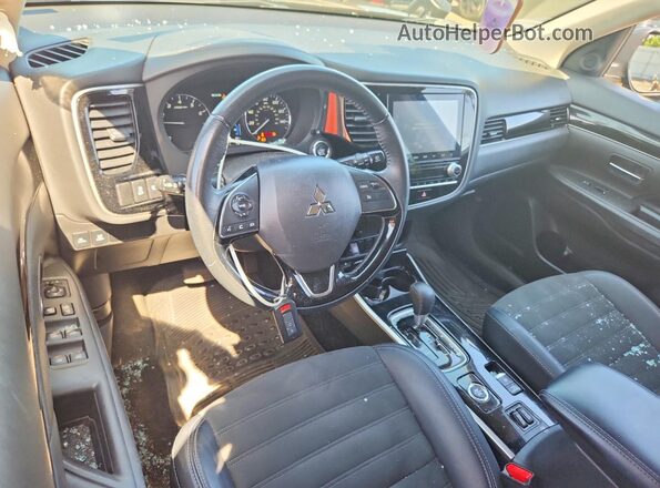 JA4AZ3A34LZ044792 2020 MITSUBISHI OUTLANDER Black Vista del salpicadero