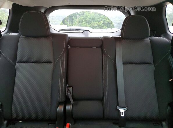 JA4J3TA89PZ028106 2023 MITSUBISHI OUTLANDER Белый Вид задних сидений