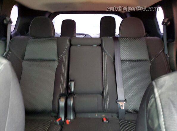 JA4J3UA80SZ053393 2025 MITSUBISHI OUTLANDER Red Հետևի նստատեղերի տեսք