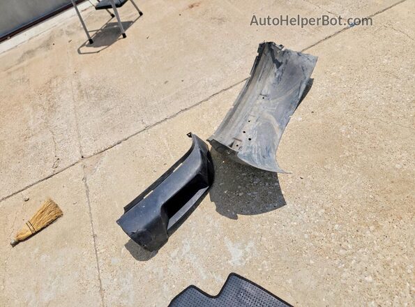 JA4J3UA81PZ018739 2023 MITSUBISHI OUTLANDER Black ძრავის განყოფილების ხედი