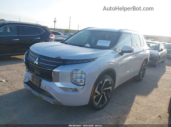 JA4J3VA82PZ040335 2023 MITSUBISHI OUTLANDER Белый Передняя левая четверть