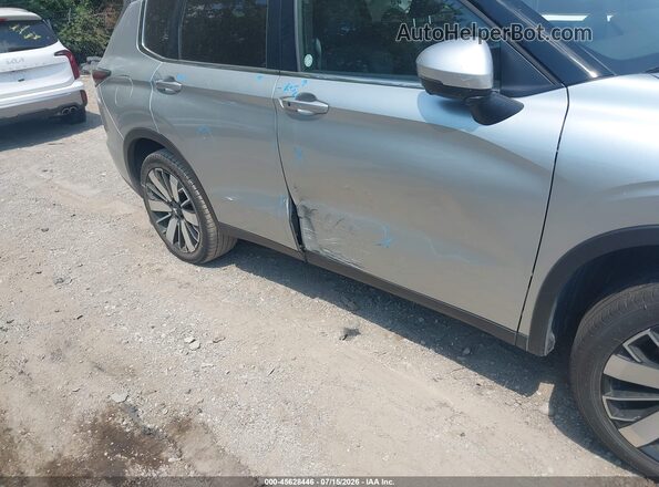 JA4J3VA82SZ014746 2025 MITSUBISHI OUTLANDER Silver Вид спереду