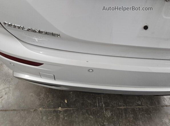 JA4J3VA89PZ019272 2023 MITSUBISHI OUTLANDER Silver 