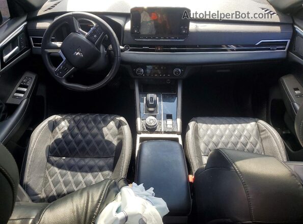 JA4J3VA8XPZ008474 2023 MITSUBISHI OUTLANDER White წინა პანელის ხედი