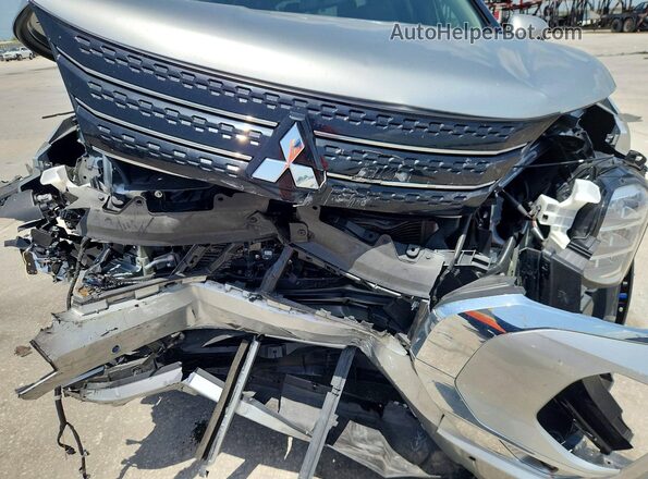 JA4J3VA8XRZ082805 2024 MITSUBISHI OUTLANDER Silver Widok komory silnika