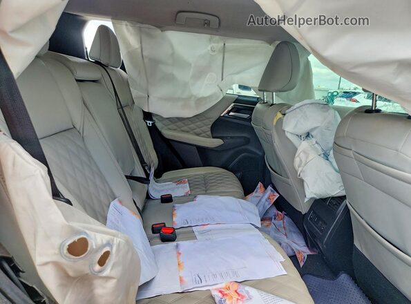 JA4J3WA88RZ032748 2024 MITSUBISHI OUTLANDER White Rear interior view
