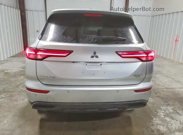 JA4J4TA85NZ045219 2022 MITSUBISHI OUTLANDER Silver Հետևի տեսք