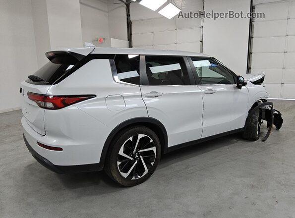 JA4J4TA88NZ033159 2022 MITSUBISHI OUTLANDER White 