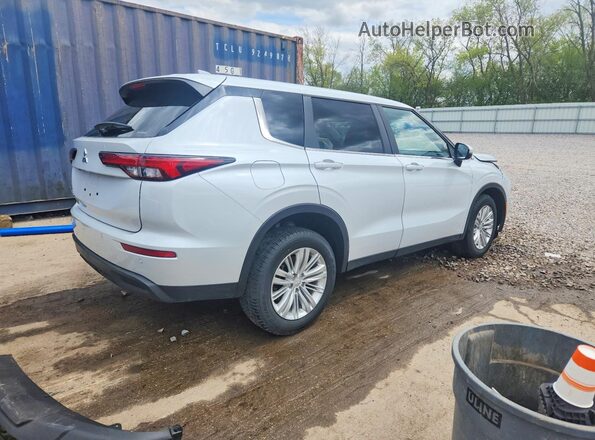 JA4J4UA80RZ074218 2024 MITSUBISHI OUTLANDER White Tył prawy