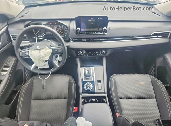 JA4J4UA80RZ074218 2024 MITSUBISHI OUTLANDER White Widok deski rozdzielczej