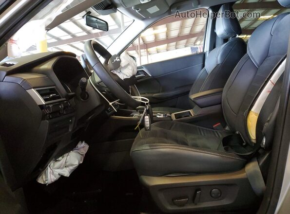 JA4J4UA89PZ045894 2023 MITSUBISHI OUTLANDER Серебряный Вид салона спереди