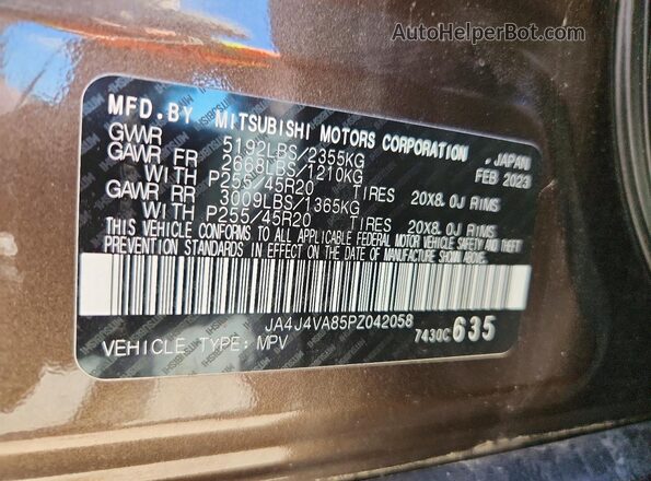 JA4J4VA85PZ042058 2023 MITSUBISHI OUTLANDER Brown 360 interior view