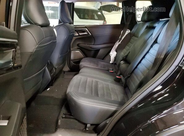 JA4J4VAB2TZ011114 2026 MITSUBISHI OUTLANDER Black Սալոնի հետևի տեսք
