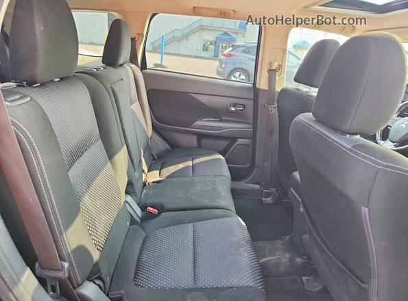 JA4JZ3AX4GZ606845 2016 MITSUBISHI OUTLANDER Black Rear seats view