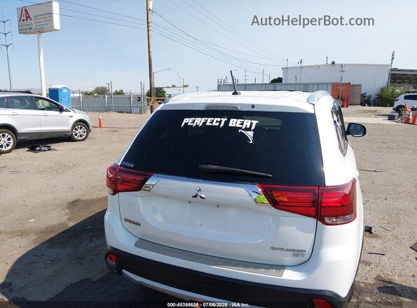 JA4JZ4AX0GZ011867 2016 MITSUBISHI OUTLANDER White 