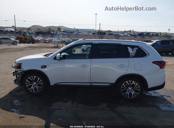 JA4JZ4AX0GZ011867 2016 MITSUBISHI OUTLANDER White 