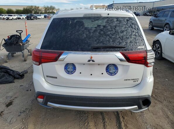 JA4JZ4AX1JZ064911 2018 MITSUBISHI OUTLANDER White Հետևի տեսք