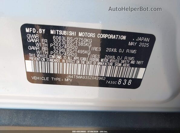 JA4T5WA93SZ042962 2025 MITSUBISHI OUTLANDER PHEV White Շարժիչի բաժամունքի տեսք