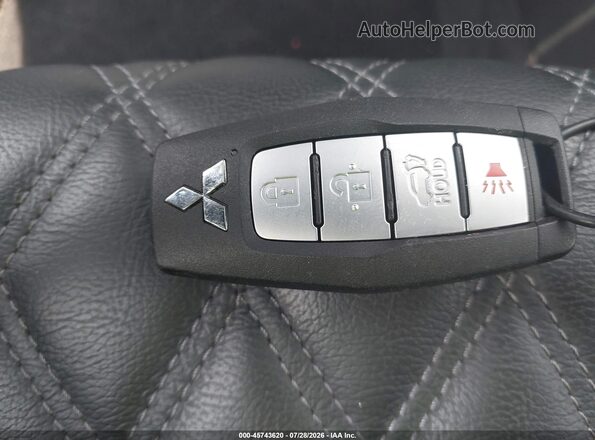 JA4T5WA95SZ047600 2025 MITSUBISHI OUTLANDER PHEV Red Widok deski rozdzielczej