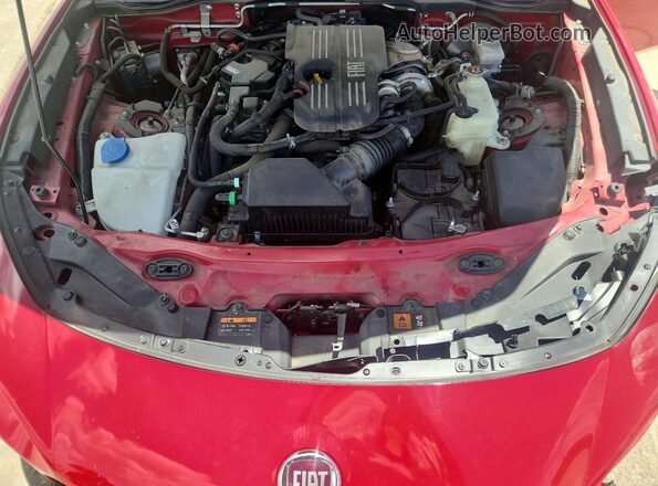 JC1NFAEK3J0134441 2018 FIAT 124 Red Вид задньої частини салону