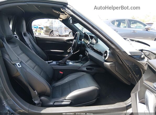JC1NFAEK3J0137856 2018 FIAT 124 SPIDER Gray Widok wnętrza z przodu