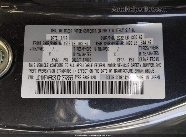 JC1NFAEK3J0137856 2018 FIAT 124 SPIDER Gray Widok komory silnika