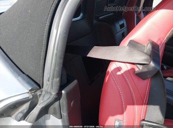 JC1NFAEK4K0141903 2019 FIAT 124 SPIDER Silver Widok naklejki z numerem VIN