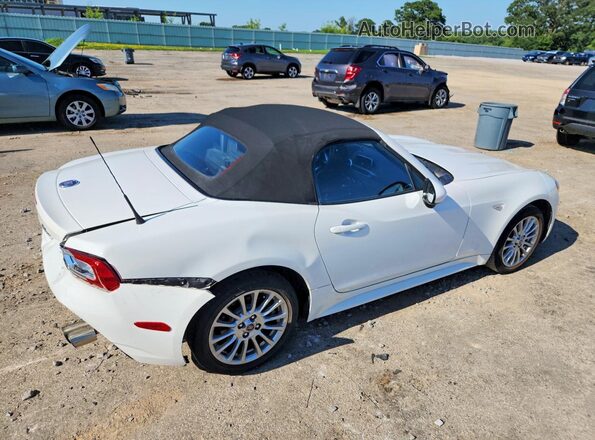 JC1NFAEK8H0106130 2017 FIAT 124 Белый Задняя правая четверть