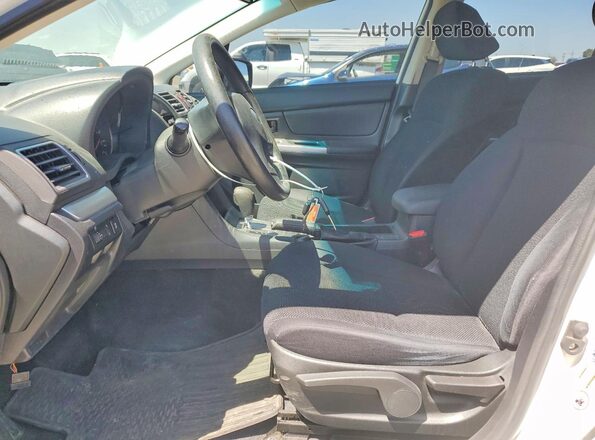JF1GPAA68G8228106 2016 SUBARU IMPREZA Белый Вид салона спереди