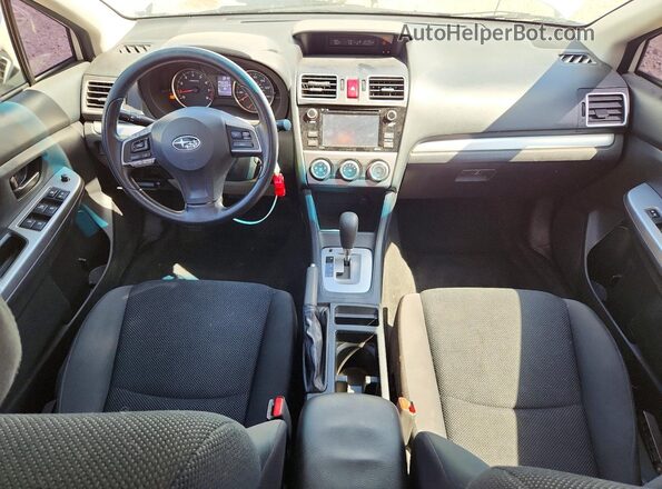JF1GPAA69G8330336 2016 SUBARU IMPREZA Белый Вид панели приборов