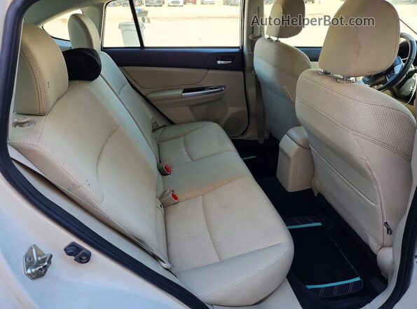 JF1GPAP62G8345655 2016 SUBARU IMPREZA White უკანა სავარძლების ხედი