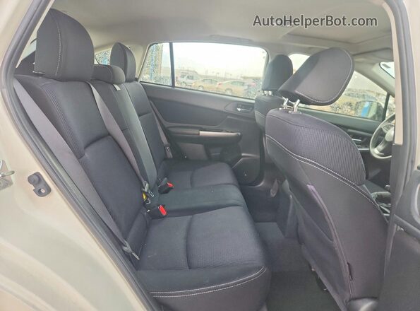 JF1GPAP68G8257421 2016 SUBARU IMPREZA White უკანა სავარძლების ხედი