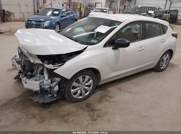 JF1GUABC5R8290904 2024 SUBARU IMPREZA Белый Передняя левая четверть