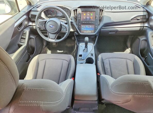JF1GUABC6R8258043 2024 SUBARU IMPREZA Белый Вид панели приборов