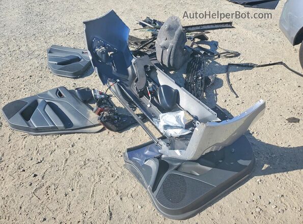 JF1GUABC9S8262688 2025 SUBARU IMPREZA Silver Вид наклейки з VIN-кодом